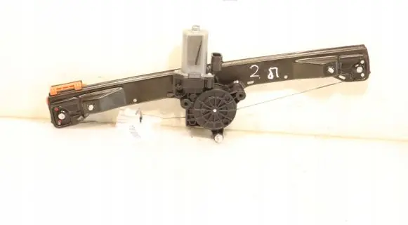 Fiat Punto Evo Front window lifting mechanism without motor
