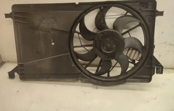 Volvo C30 Electric radiator cooling fan 0130307142 3136613305 137328558