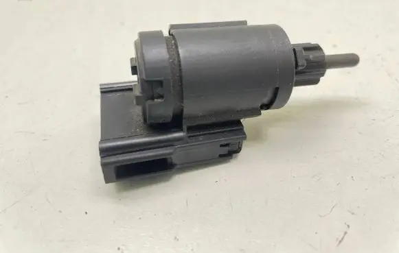 Audi A6 S6 C6 4F Brake pedal sensor switch 3B0945511A 01232 19322007