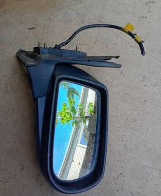 Mazda 323 Front door electric wing mirror 123321