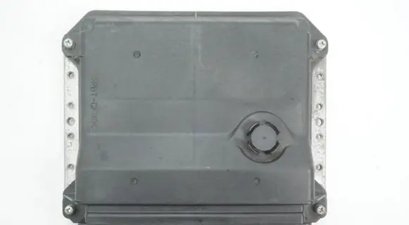 Toyota Auris E180 Engine control unit/module 8966102W61