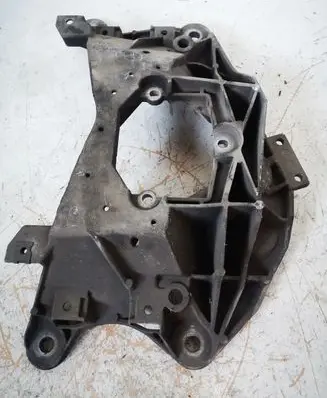 Audi Q5 SQ5 Gearbox mounting bracket