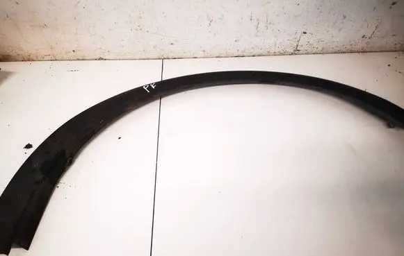 Volvo C30 Front arch trim 