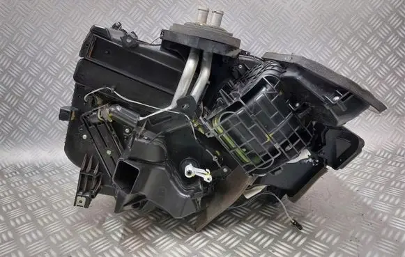 Dacia Duster II Interior heater climate box assembly 272706031R