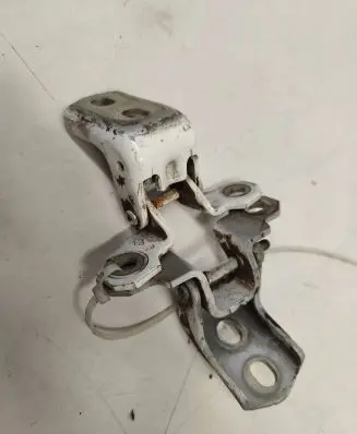 Renault Laguna III Front door upper hinge