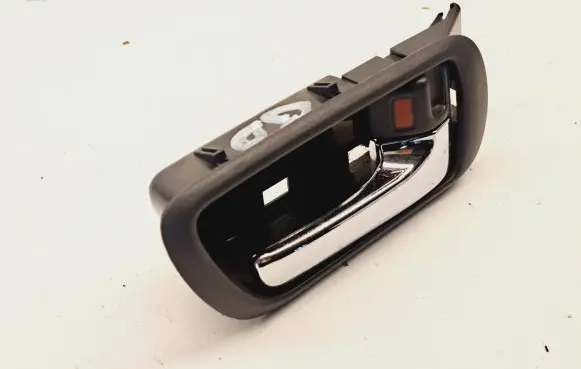 Toyota Corolla Verso AR10 Rear door interior handle trim 692050F010