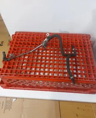 Mercedes-Benz E W212 Other engine bay part A6422000258