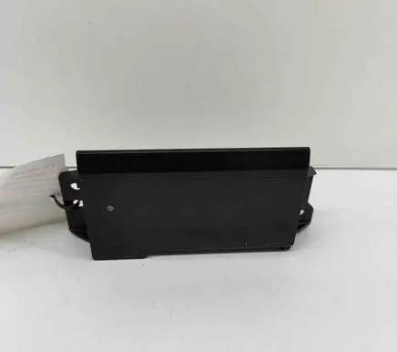 Head unit multimedia control