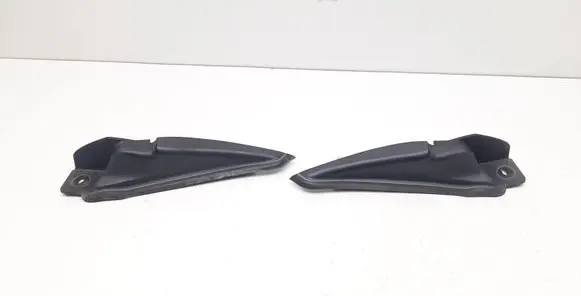 Renault Captur Windshield trim 668637604R 668622369R