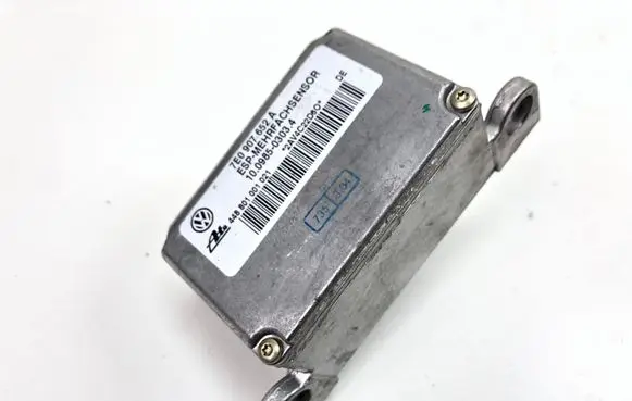 Volkswagen Touareg I ESP acceleration yaw rate sensor 7E0907652A 10098503034 448801001021