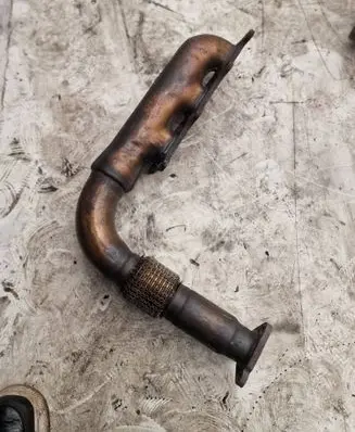 Audi Q7 4L Exhaust manifold 05925308 EC207