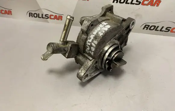 Mitsubishi Outlander Vacuum pump
