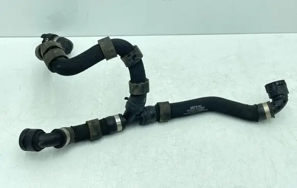 Mercedes-Benz E W213 Engine coolant pipe/hose A2135018700 CT156534 8566687