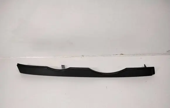 Under headlight/headlamp trim
