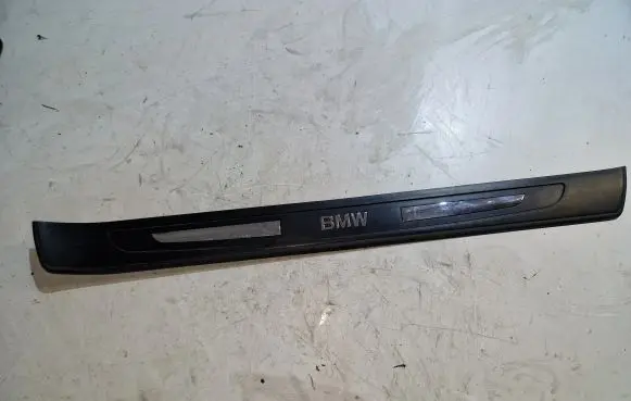 BMW 7 E65 E66 Front sill trim cover 8223552