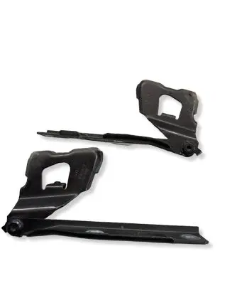 Audi A4 S4 B8 8K Engine bonnet/hood hinges 8K0823302D 8K0823301D