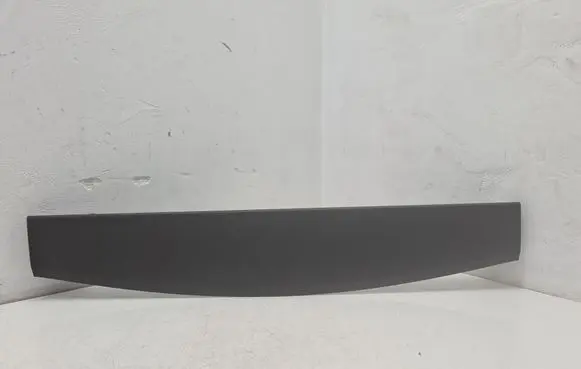 Hyundai Santa Fe Tailgate trim 817602W500