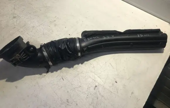 Land Rover Range Rover Sport L494 Air intake duct part CPLA9A676AD