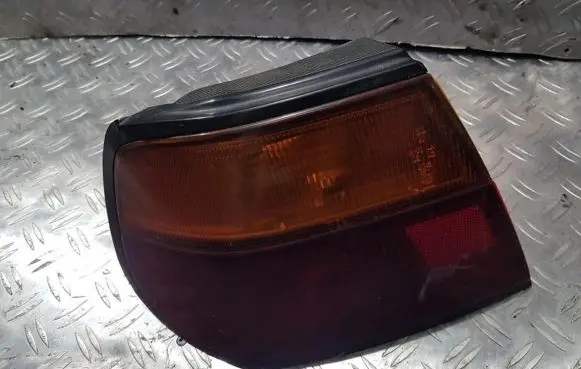 Nissan Almera Rear/tail lights