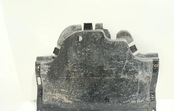 Opel Vivaro Engine splash shield/under tray 93868440 75890