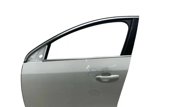 Volvo V60 Front door