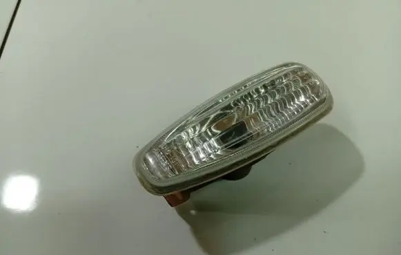 KIA Ceed Front fender indicator light 
