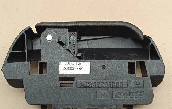 Mercedes-Benz C W205 Other interior part A2059205000 20161101 ZGS02001