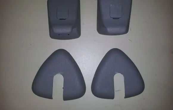 Sun visor clip/hook/bracket