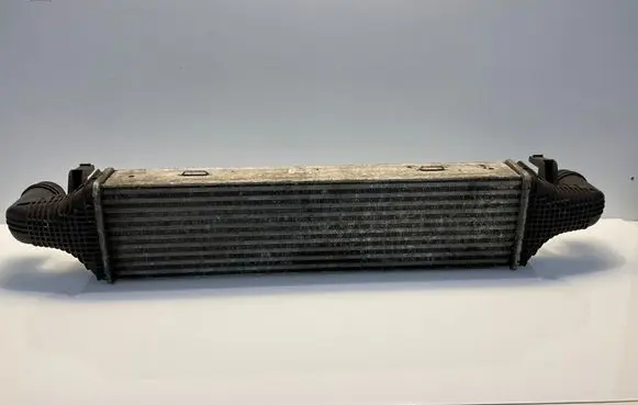 Mercedes-Benz C W204 Intercooler radiator A2045000200 2045000200