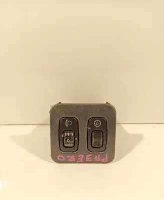 Mitsubishi Pajero Headlight level height control switch MR4026