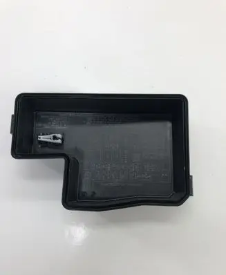 Toyota RAV 4 (XA40) Fuse box cover 3585YA2