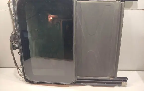 KIA Sorento Sunroof set 