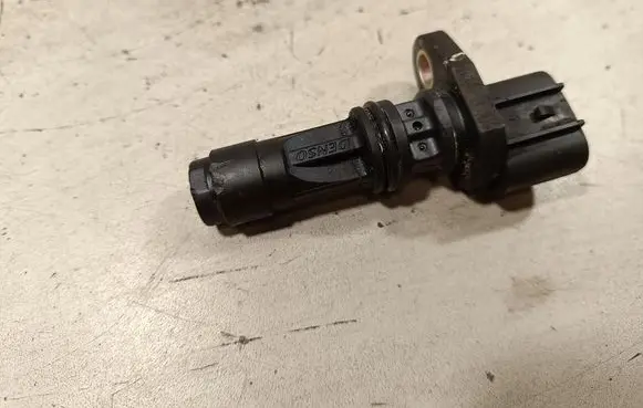 Nissan Navara D40 Crankshaft position sensor 