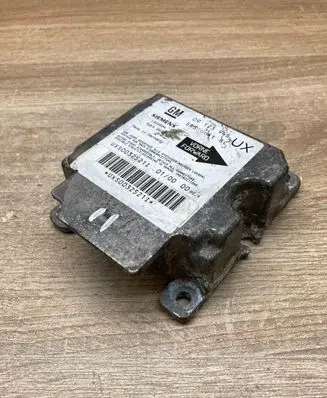 Opel Omega B1 Airbag control unit/module 09173945 5WK42875