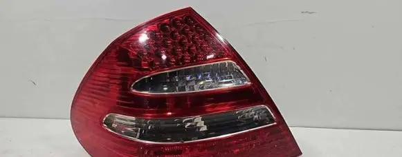 Mercedes-Benz E W211 Rear/tail lights A2118200564 334009 21631218G6