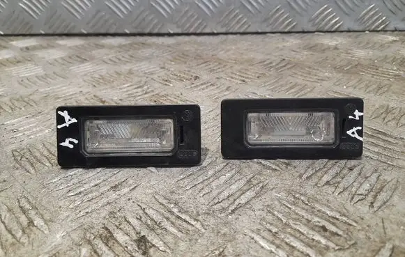 Audi A5 8T 8F Number plate light 8E0943021