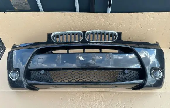 BMW X3 E83 Front bumper 51110302743 51110306060 51110306059