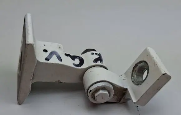 BMW 3 F30 F35 F31 Rear door lower hinge 7246061