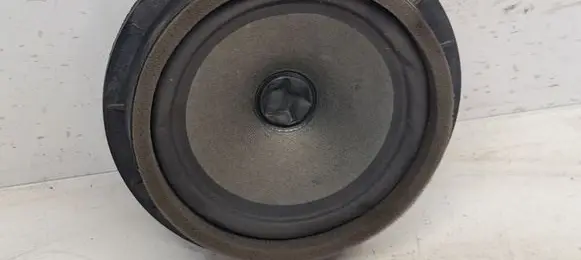 Suzuki Swift I Rear door speaker 3910262J00