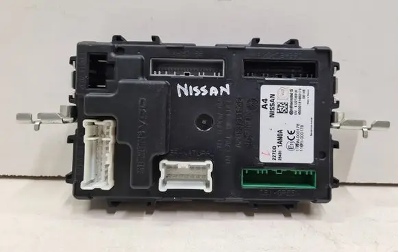 Nissan Murano Z51 Comfort/convenience module 284B11AN0A S122736016I 116RI000179