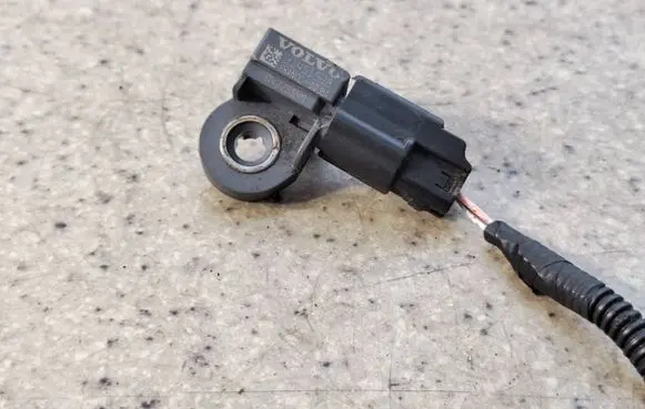 Volvo XC60 Airbag deployment crash/impact sensor 3145152820A 31451528 04775549
