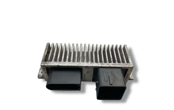 Nissan Qashqai+2 Glow plug pre-heat relay 8200558438A