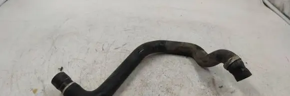 Audi A4 S4 B5 8D Engine coolant pipe/hose