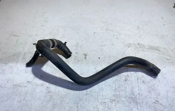 Mercedes-Benz GLE (W166 - C292) Engine coolant pipe/hose A1668304956