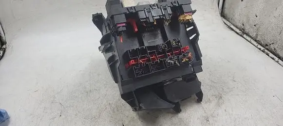 Seat Leon (1P) Fuse module 3C093749E