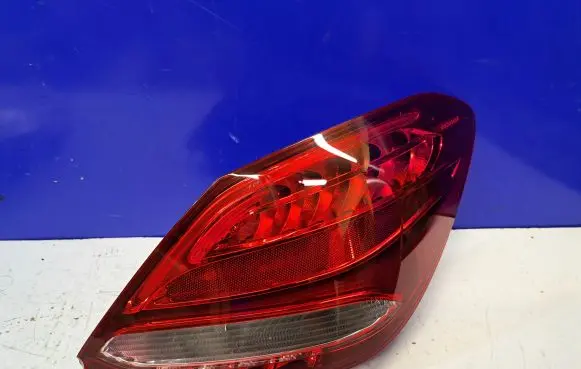 Rear/tail lights