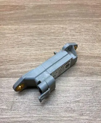 BMW 5 E60 E61 Airbag deployment crash/impact sensor 6911038 0285002064