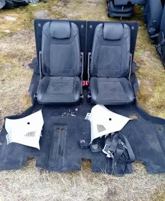 Ford S-MAX Third row seats 0323