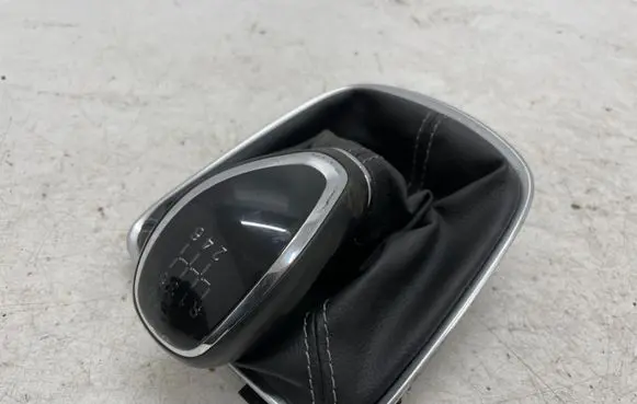 Opel Insignia B Gear lever shifter trim leather/knob 55492328