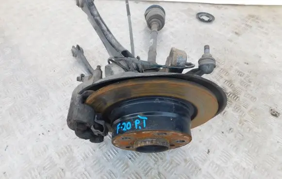 BMW 1 F20 F21 Rear wheel hub spindle/knuckle 